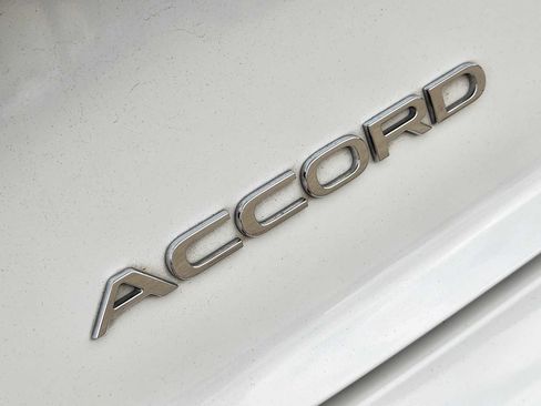 Certified 2024 Honda Accord EX-L image 12