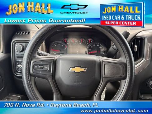 Used 2021 Chevrolet Silverado 2500 Custom w/ Custom Value Package AWD/4WD image 22