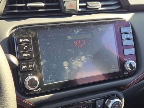 Used 2025 Nissan Versa SR w/ Trunk Package FWD image 21