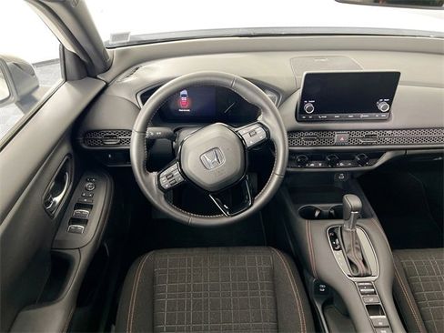Certified 2025 Honda HR-V Sport image 20