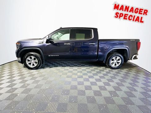 Used 2025 GMC Sierra 1500 SLT AWD/4WD image 5
