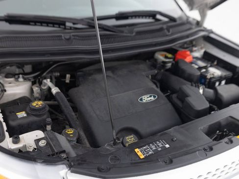 Used 2013 Ford Explorer XLT AWD/4WD image 40