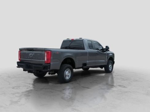 Used 2025 Ford F350 XL w/ XL Off-Road Package AWD/4WD image 8