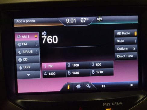 Used 2013 Lincoln MKX image 25