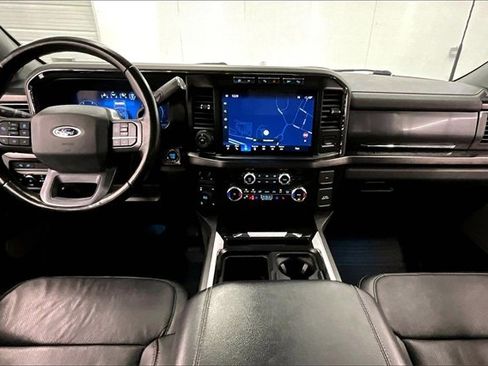 Used 2023 Ford F350 Lariat w/ Lariat Ultimate Package image 14