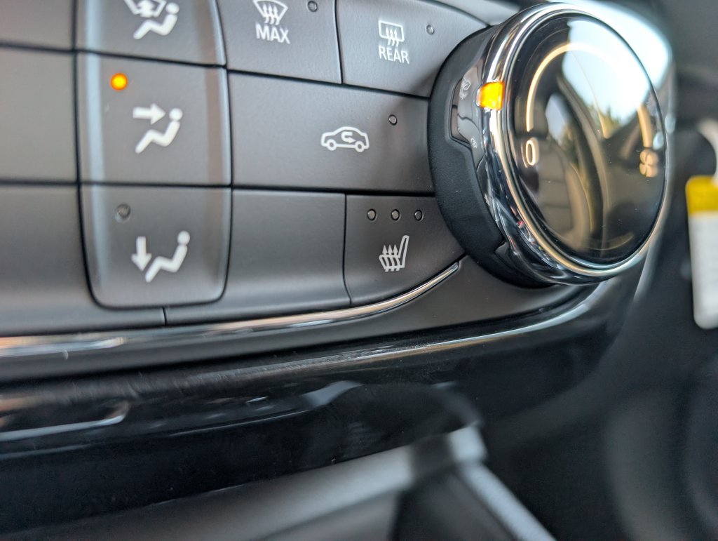 New 2026 Chevrolet TrailBlazer ACTIV w/ Driver Confidence Package FWD image 26