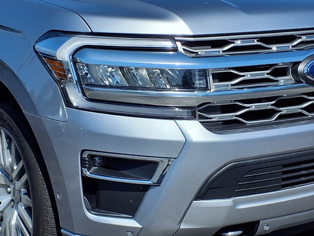Used 2024 Ford Expedition Max Platinum AWD/4WD image 37