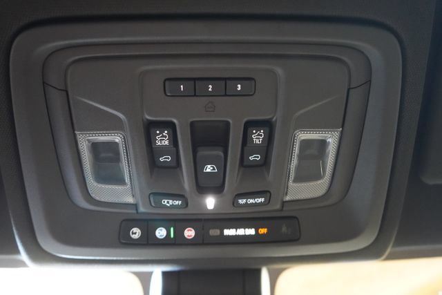 Used 2020 GMC Sierra 1500 SLT w/ SLT Premium Plus Package AWD/4WD image 33