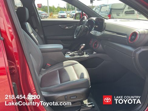 Used 2025 Chevrolet Blazer RS AWD/4WD image 18