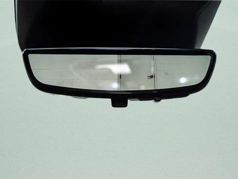 Used 2025 Cadillac Escalade Sport w/ Touring Package image 23