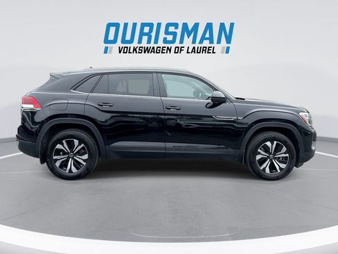Used 2024 Volkswagen Atlas Cross Sport SE AWD/4WD image 9