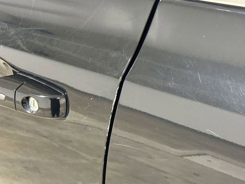 Used 2018 Chrysler 300 Touring L RWD image 31