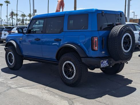 Used 2026 Ford Bronco Badlands AWD/4WD image 4