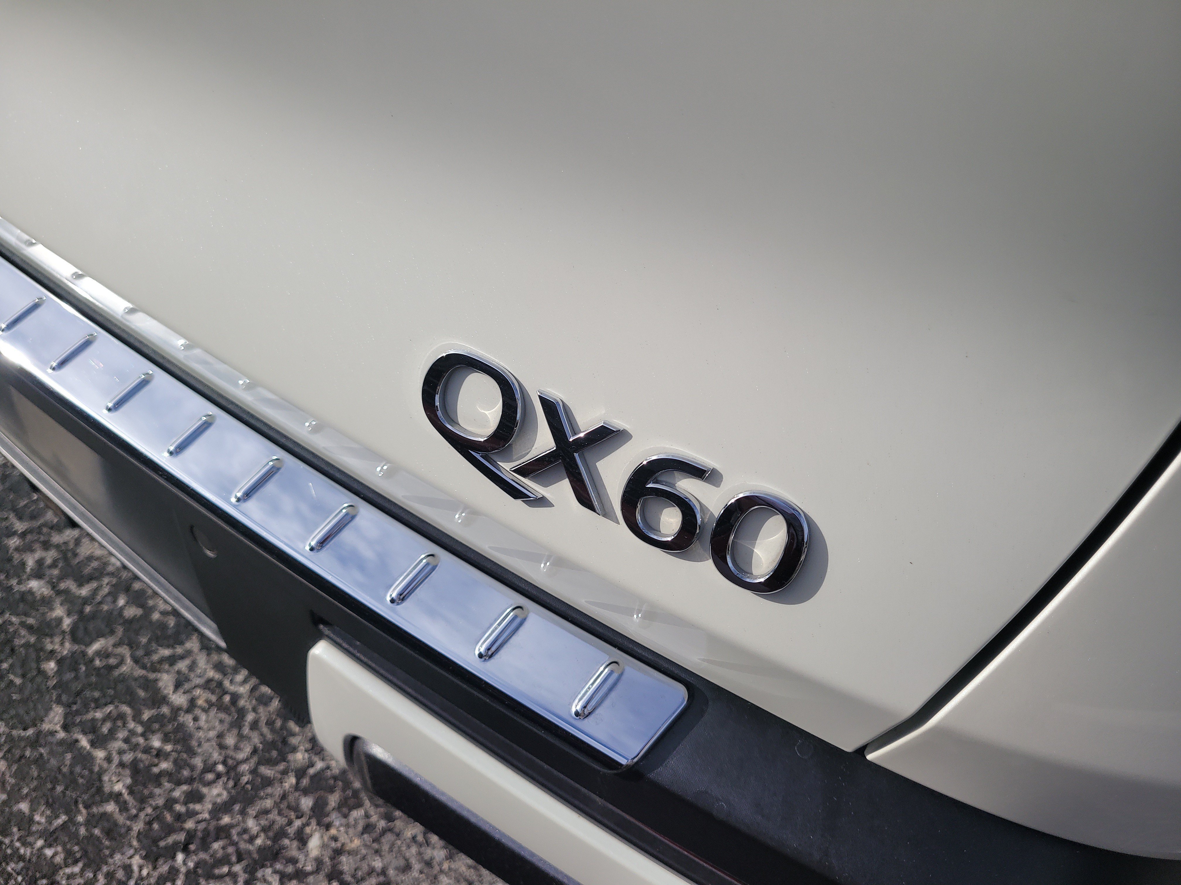 Used 2023 INFINITI QX60 Autograph w/ Cargo Package AWD/4WD image 10
