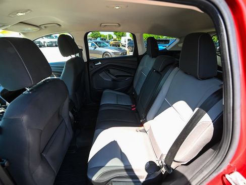Used 2014 Ford Escape SE w/ Equipment Group 201A AWD/4WD image 23