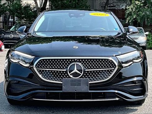 Certified 2024 Mercedes-Benz E 450 4MATIC Sedan w/ Driver Assistance Package image 2