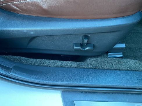 Used 2014 Subaru Outback 3.6R Limited image 20