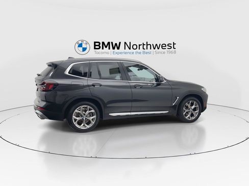 Used 2022 BMW X3 xDrive30i w/ Convenience Package w/ZPA AWD/4WD image 4