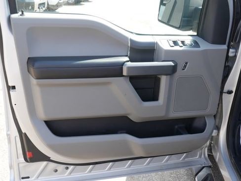 Used 2018 Ford F150 XLT w/ Equipment Group 302A Luxury AWD/4WD image 14