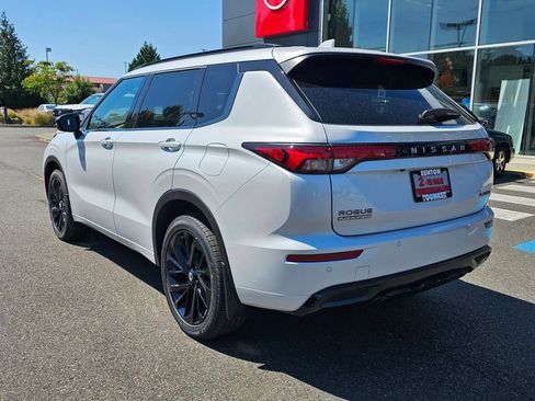 New 2026 Nissan Rogue Platinum AWD/4WD image 7