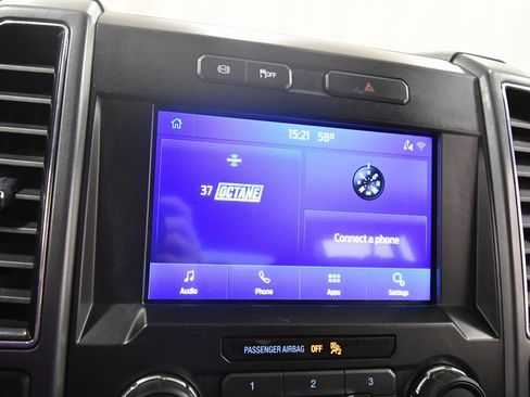 Used 2022 Ford F350 XLT w/ XLT Value Package image 22