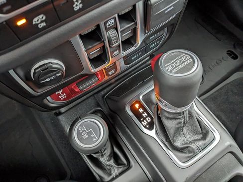 New 2025 Jeep Wrangler Rubicon 392 image 35