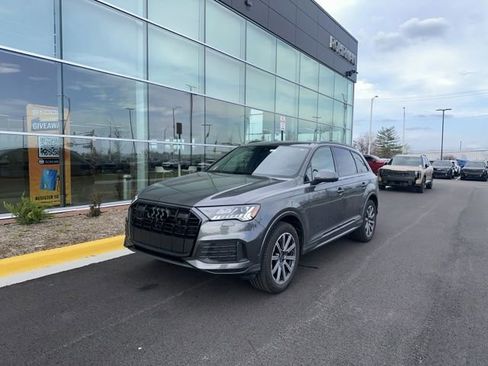 Used 2023 Audi Q7 2.0T Premium Plus w/ Premium Plus Package image 3