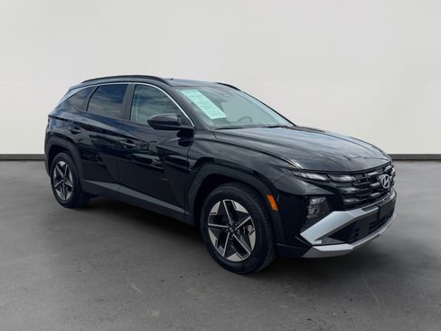 Used 2025 Hyundai Tucson SEL FWD image 7