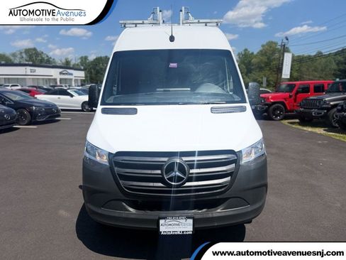 Used 2023 Mercedes-Benz Sprinter 2500 w/ Acoustic Package image 1