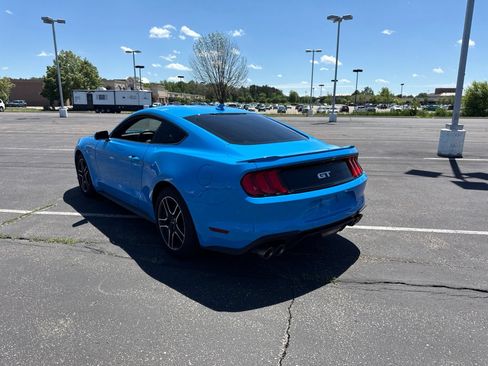 Used 2022 Ford Mustang GT Premium RWD image 5