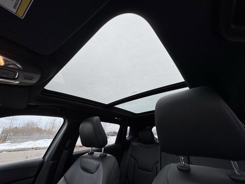 Used 2022 Jeep Compass High Altitude image 22