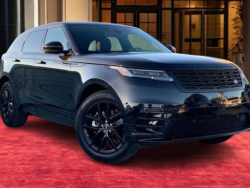 New 2025 Land Rover Range Rover Velar Dynamic SE image 14