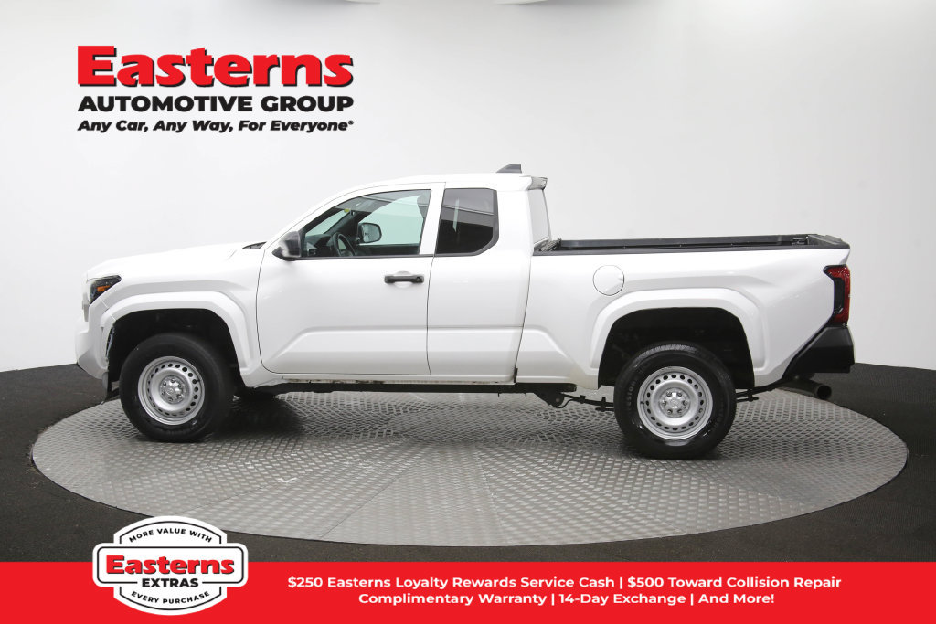 Used 2024 Toyota Tacoma SR RWD image 59