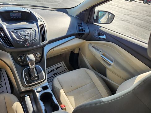 Used 2013 Ford Escape SE image 16