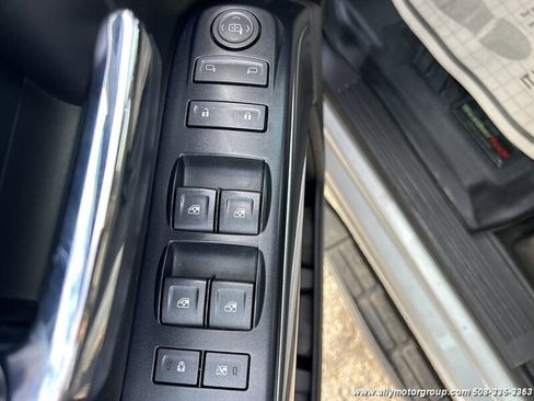 Used 2017 Chevrolet Silverado 1500 LT w/ All Star Edition image 22