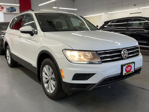 Used 2020 Volkswagen Tiguan S AWD/4WD image 4