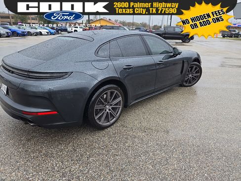 Used 2024 Porsche Panamera 4 image 10