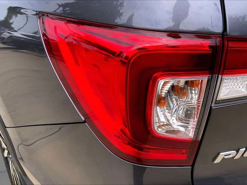 Used 2021 Honda Pilot Touring image 29