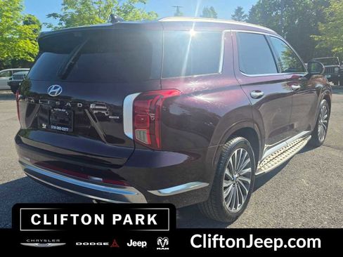 Used 2024 Hyundai Palisade Calligraphy AWD/4WD image 4