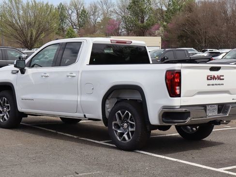 New 2026 GMC Sierra 1500 SLE RWD image 6