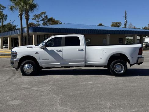 New 2026 RAM 3500 Laramie w/ Towing Technology Group image 2