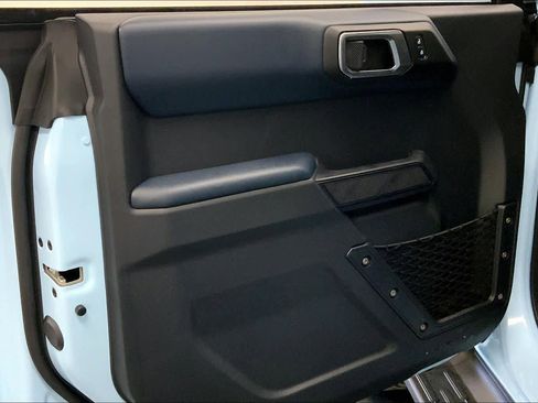 New 2025 Ford Bronco Heritage Edition image 10