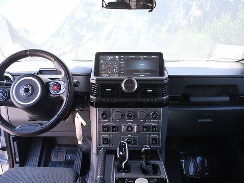 Used 2024 INEOS Grenadier AWD/4WD image 18