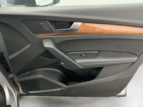 Used 2022 Audi Q5 2.0T Premium Plus w/ Premium Plus Package image 35