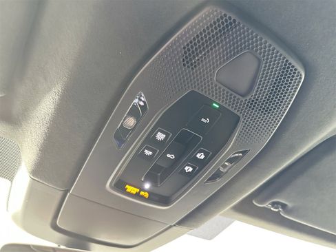 Certified 2025 Porsche Macan Turbo Electric image 26