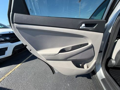Used 2020 Hyundai Tucson Value FWD image 12