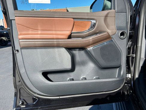 New 2025 Ford Expedition Max King Ranch image 23