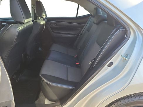Used 2014 Toyota Corolla S image 19