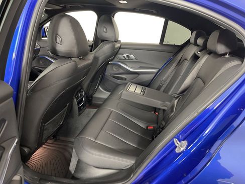 Used 2021 BMW 330i Sedan w/ M Sport Package image 23