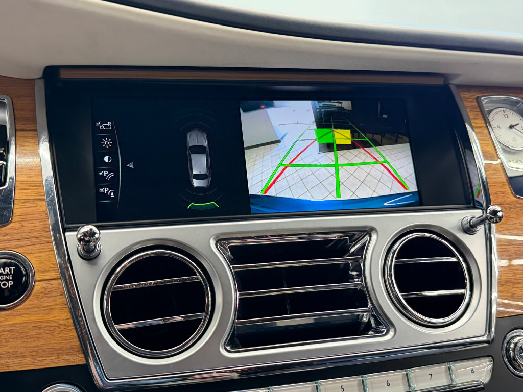 Used 2019 Rolls-Royce Ghost RWD image 24